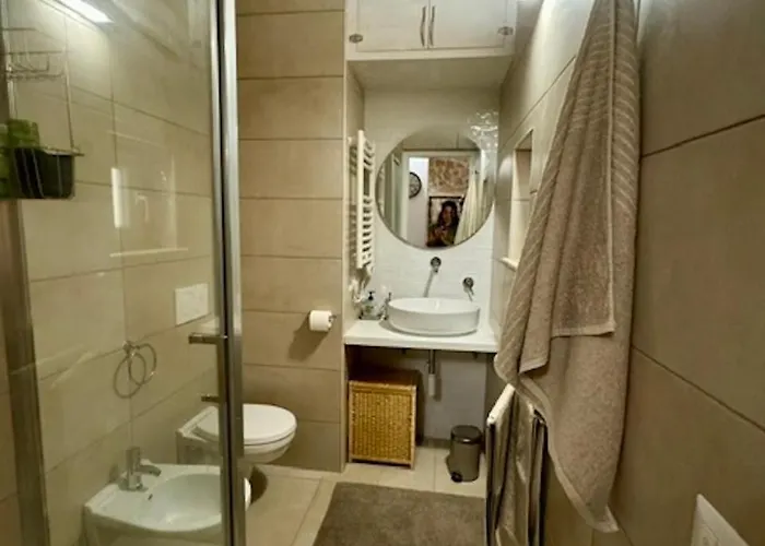 Casa Valenziani * Rom